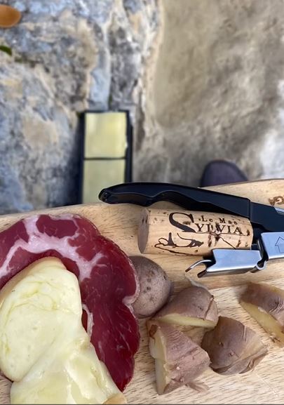 La rando raclette perchée - The hilltop raclette hike – Image 3